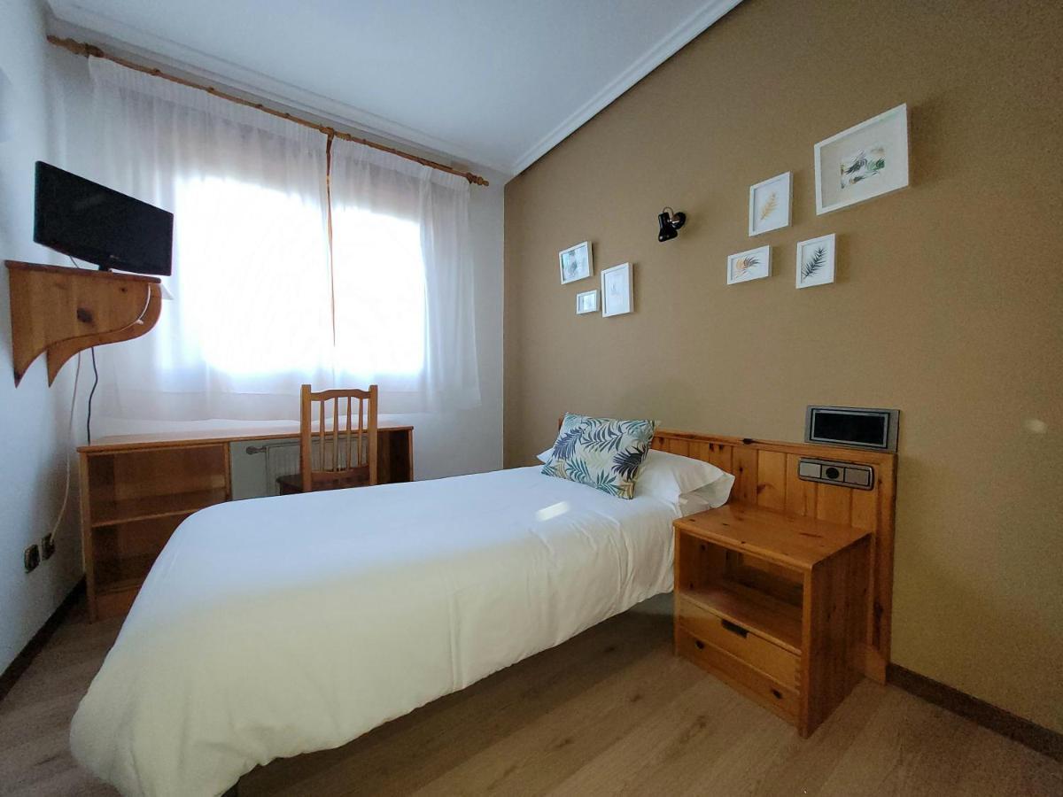 El Ciervo Hotel Villaciervos Ngoại thất bức ảnh