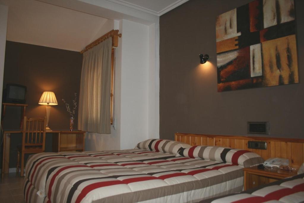 El Ciervo Hotel Villaciervos Phòng bức ảnh
